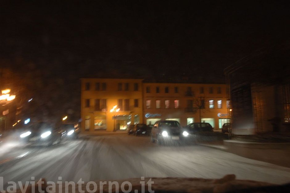 ormai lo sanno tutti, ma nevica