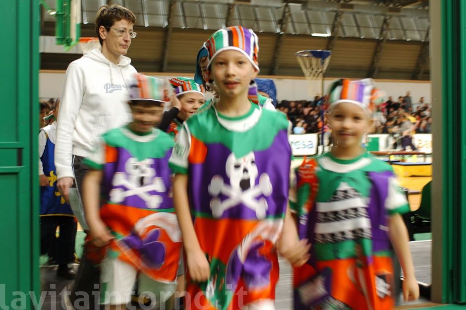 minibaskettando: si aprano le porte